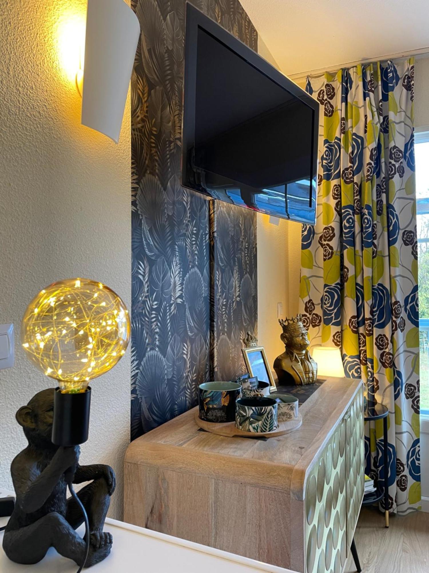 *A Setting Between Dordogne And Swimming Pool* Apartment Argentat Bagian luar foto
